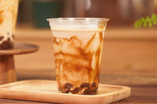 茶顏瑞色奶茶加盟