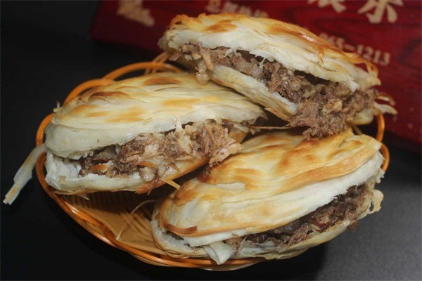 臻品老潼關(guān)肉夾饃加盟