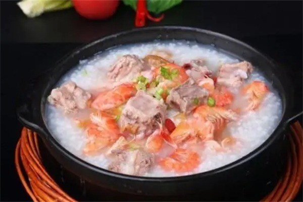 阿蔡飯店加盟