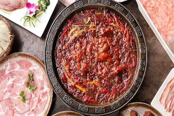 泉世興牛肉館加盟