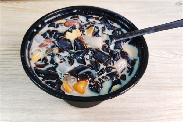 茶語燒仙草加盟