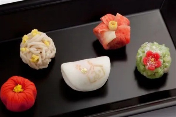 尋味點(diǎn)心局加盟