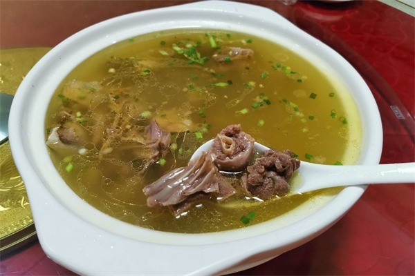 苗王老鵝湯館加盟