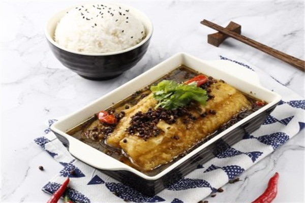 炅爸無骨烤魚飯加盟
