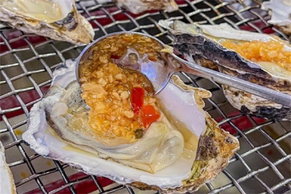 蠔七對(duì)小海鮮燒烤加盟