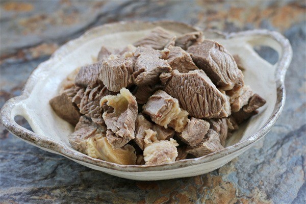 沛牛燉肉加盟