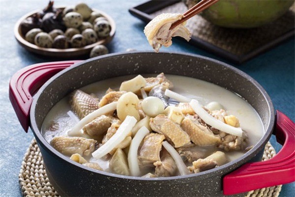 煲個(gè)椰子雞加盟