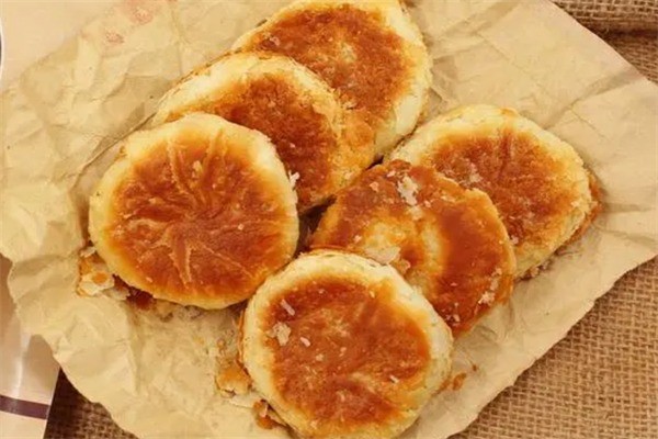 白小酥糕點(diǎn)加盟