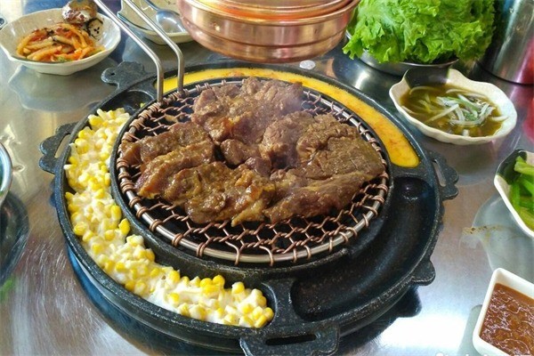 湖林小店烤肉加盟