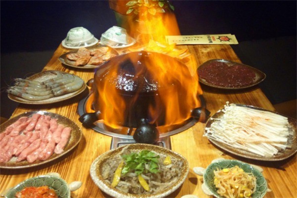 犟龜烤肉加盟