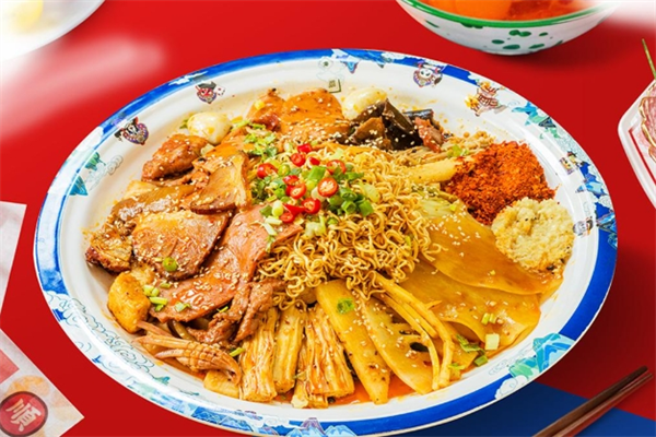 九畝園干拌冒菜加盟