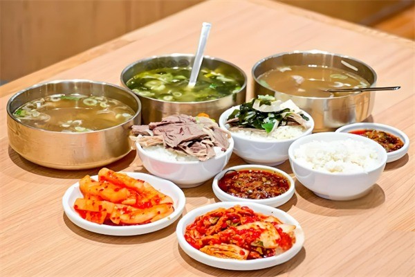 蓮玉湯飯加盟