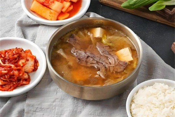 蓮玉湯飯加盟
