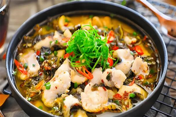 辣么酸酸菜魚加盟