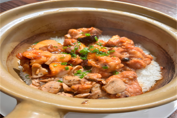 粵小煲煲仔飯加盟