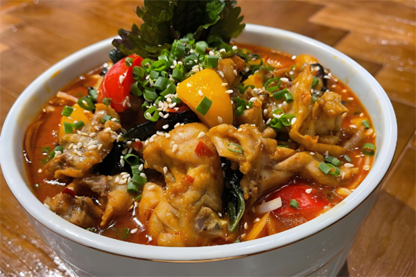 官小漁村酸菜魚加盟