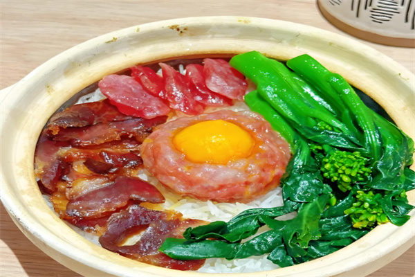 粵小煲煲仔飯加盟