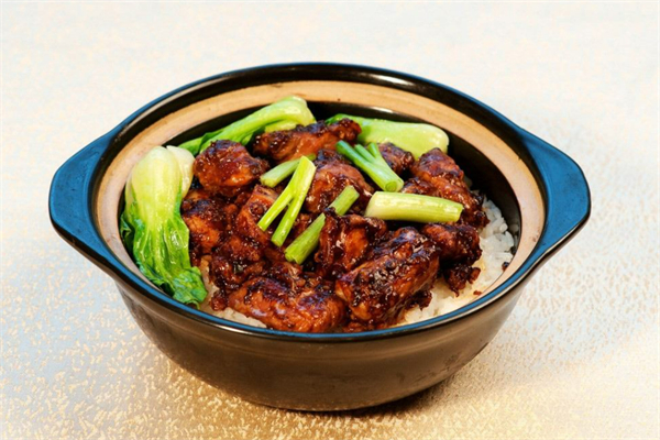 煲樂(lè)香煲仔飯加盟