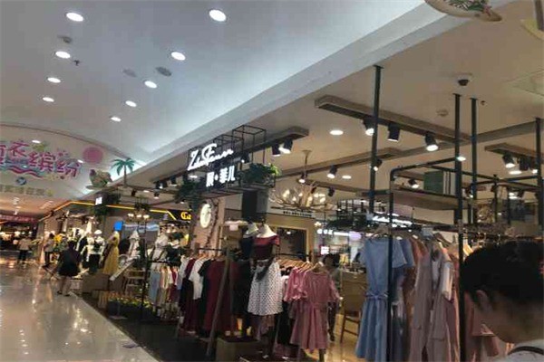 展菲兒服裝加盟