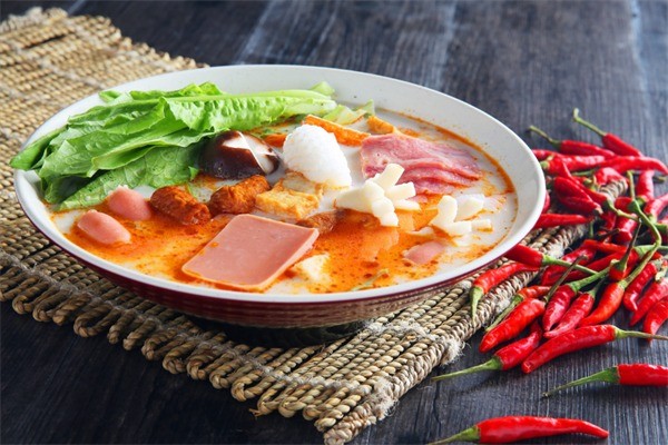 麻小旺麻辣燙加盟