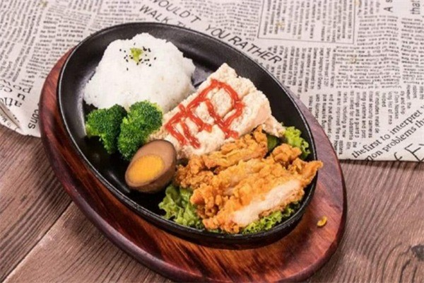大師兄烤肉飯加盟