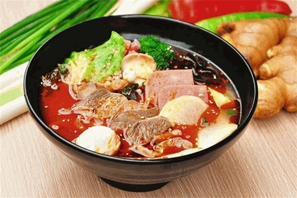 百味佳麻辣燙加盟