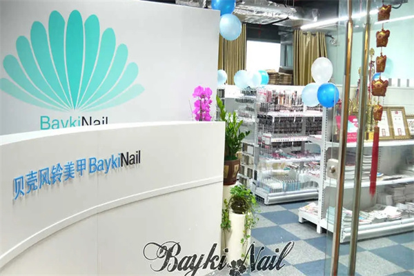美甲加盟店品牌前十名排行榜有哪些呢？口碑好項目，加盟不踩坑