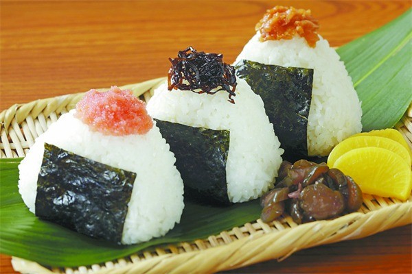 喲喲飯團加盟