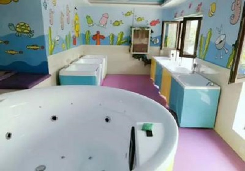 智游寶貝嬰兒游泳館