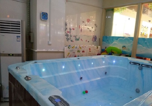 水寶寶游泳館