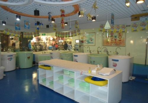 愛貝思嬰兒游泳館