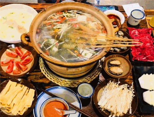鮮看鍋里港式打邊爐