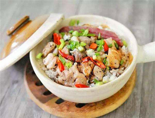 稻谷滿倉(cāng)瓦鍋飯