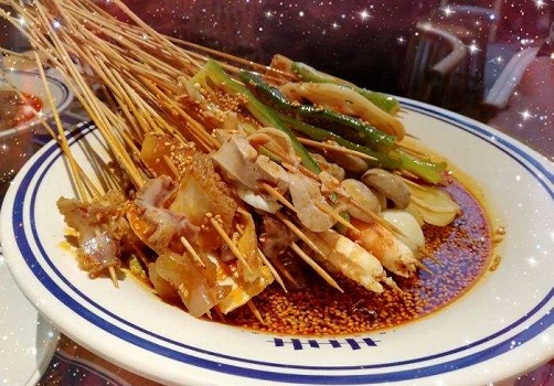 卅卅紅油串串