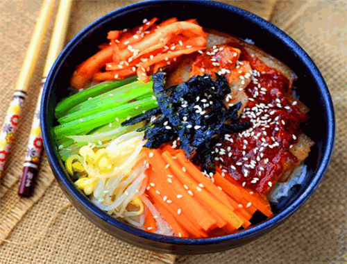 釜槿緣石鍋拌飯