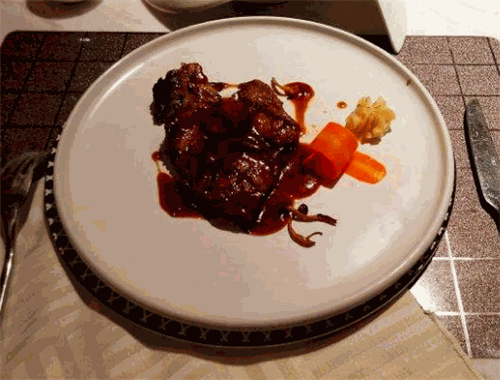貪吃熊西餐