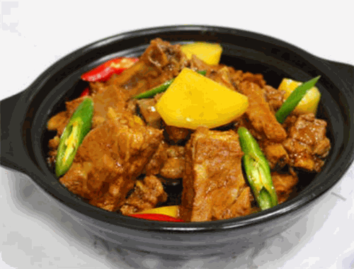 雞董燜飯