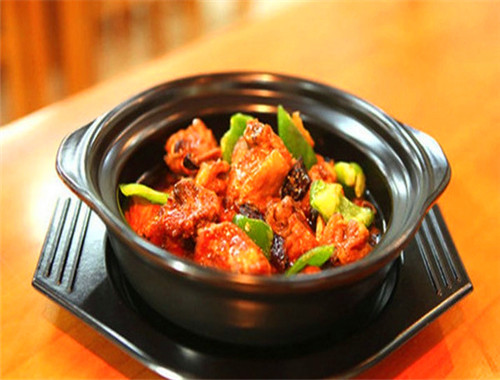 膳當(dāng)家黃燜雞米飯