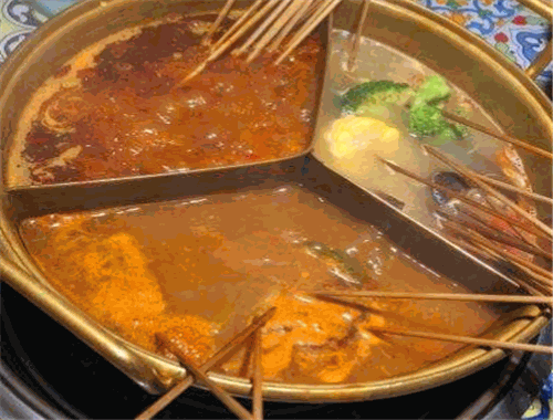 胡串門