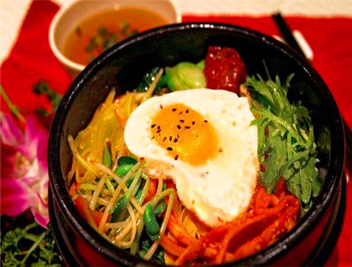 拌不道石鍋拌飯