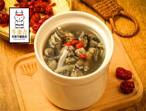 牛蠻吉牛腩飯