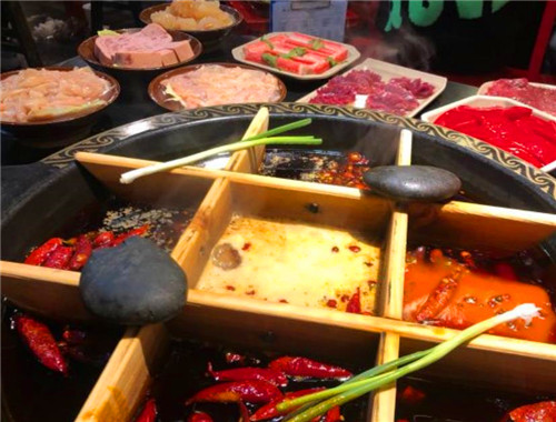 丼亦九宮格火鍋