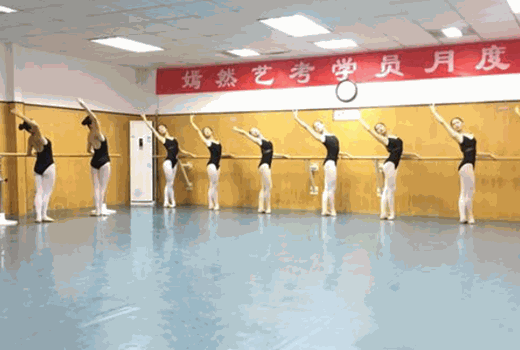 嫣然藝考舞蹈培訓(xùn)加盟