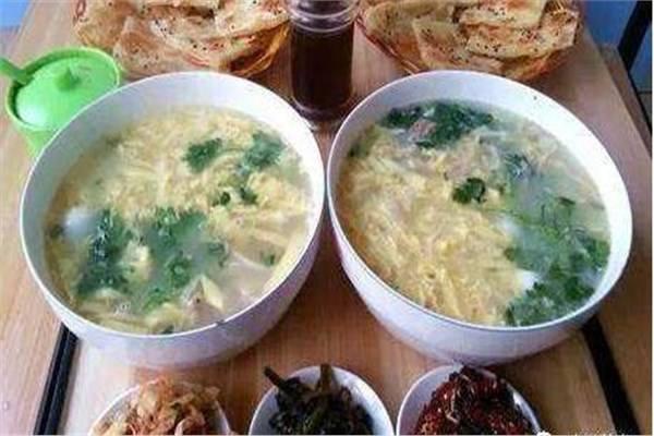早上好油餅?zāi)鸽u湯