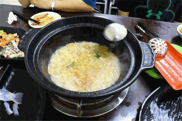 粵陳記煲仔粥