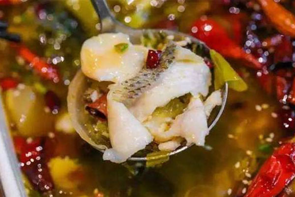 丑學(xué)長(zhǎng)酸菜魚