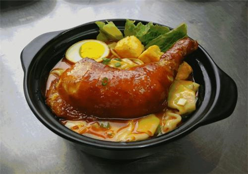 臺(tái)金蘭沙爹云吞面