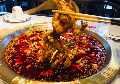 塘門(mén)英雄美蛙魚(yú)頭