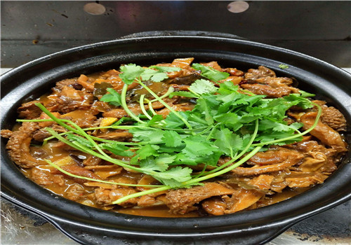 味道農(nóng)家雞煲王