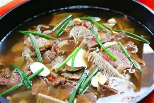 波記良牛牛肉火鍋